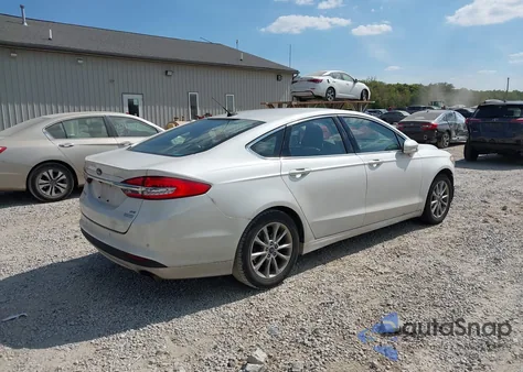 2017 Ford Fusion Se z USA, uszkodzony, nr VIN 3FA6P0HD4HR245401